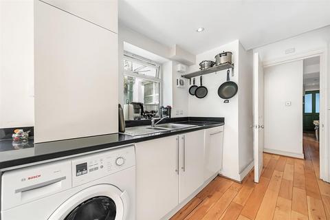 2 bedroom flat to rent, Bellefields Road, Brixton