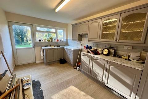 3 bedroom bungalow for sale, 51 Marlborough Road, Yeovil, Somerset, BA21 5JW