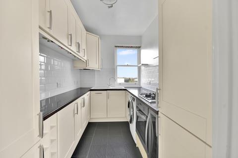 2 bedroom flat to rent, Earlsfield Road, London