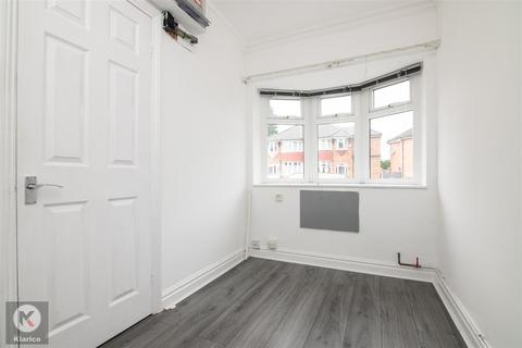 4 Hernall Croft, Birmingham, B26 2NN