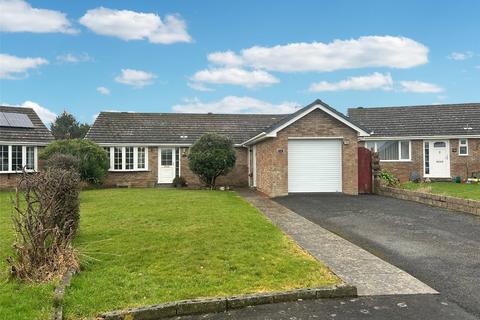 3 bedroom bungalow for sale, Cader Walk, Tywyn, Gwynedd, LL36