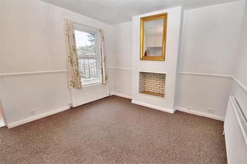 3 bedroom semi-detached house to rent, Colham Avenue, West Drayton, Middlesex, NoCounty