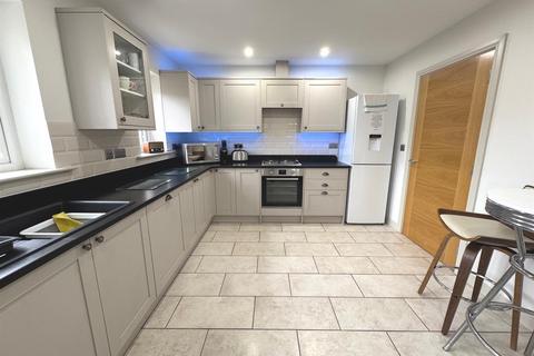 3 bedroom detached house for sale, Novi Lane, Leek