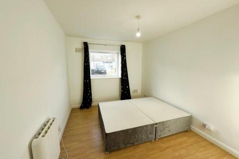 1 bedroom flat for sale, New Road, Hackbridge