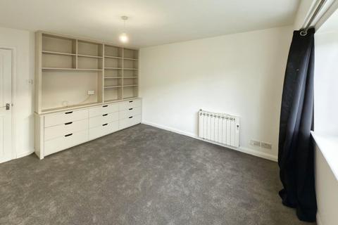 1 bedroom flat for sale, New Road, Hackbridge