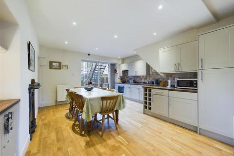 3 bedroom character property for sale, Richmond DL11