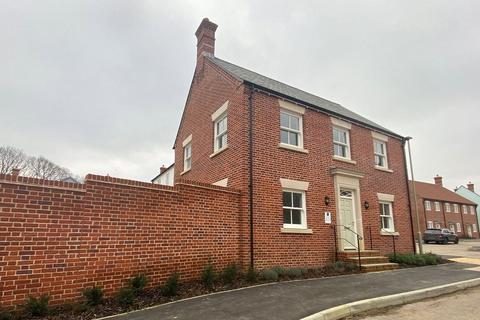 3 bedroom semi-detached house for sale, Mountbatten Park, Hoe Lane, North Baddesley, Hampshire, SO52