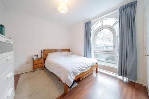 2 bedroom flat for sale, Coral Row, Battersea