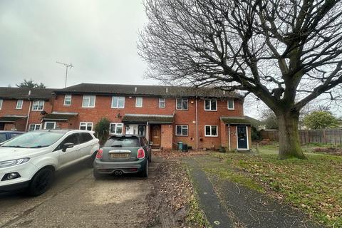 2 bedroom terraced house to rent, Tanglewood Close, Uxbridge UB10