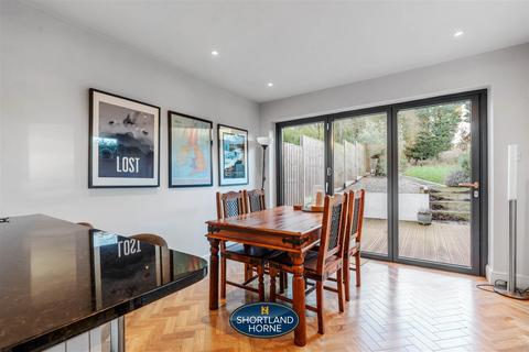 2 Bridge View, Baginton, Coventry, CV8 3AW