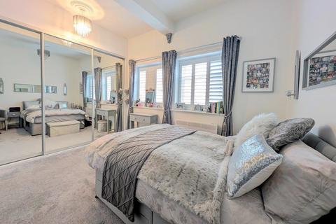 7, Barton Hall Bartons Road, Fordingbridge, SP6 1FH