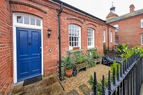 7, Barton Hall Bartons Road, Fordingbridge, SP6 1FH