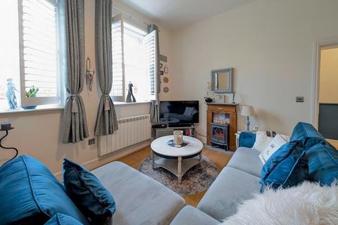 7, Barton Hall Bartons Road, Fordingbridge, SP6 1FH