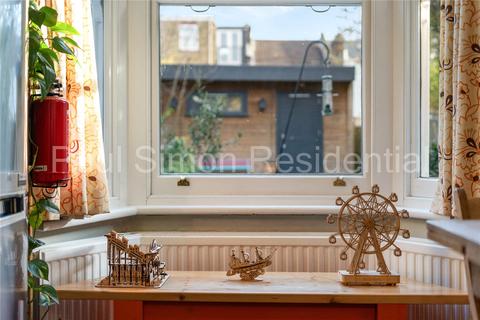 76 Glenwood Road, London, N15 3JR