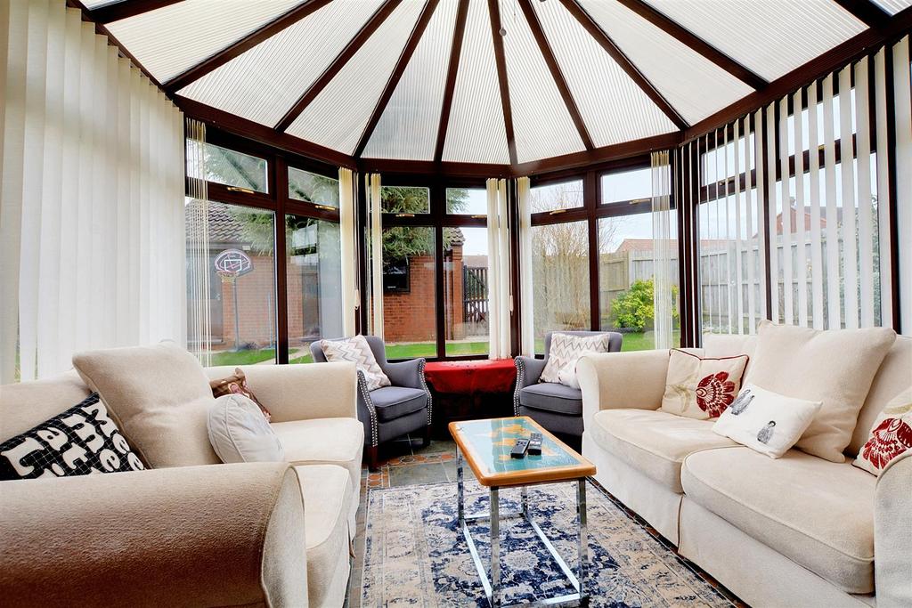 Conservatory 2.jpeg