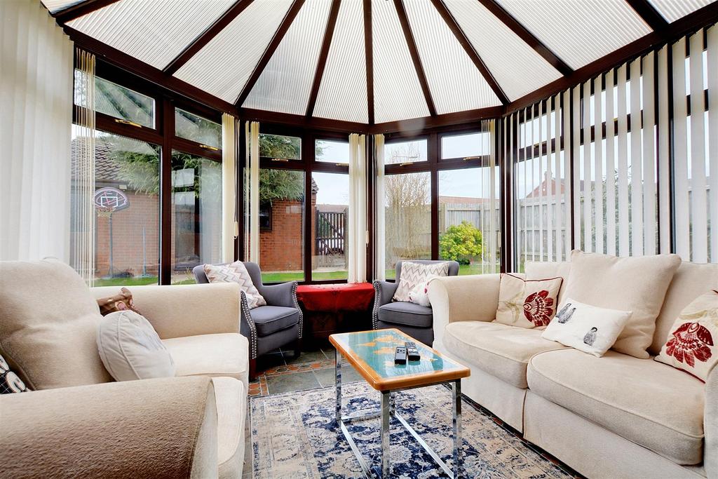Conservatory 1.jpeg