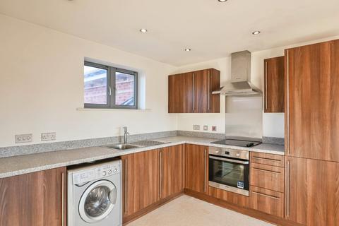 2 bedroom flat for sale, Longley House, College Mews, York, YO31