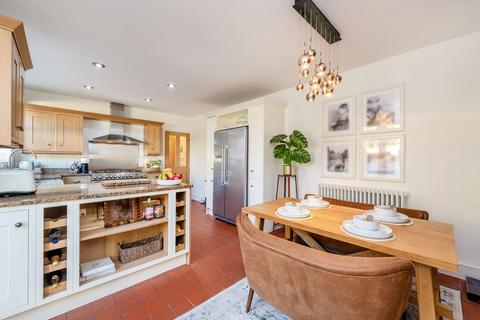 7 Beaconsfield Road, Shotton, Deeside, CH5 1EZ