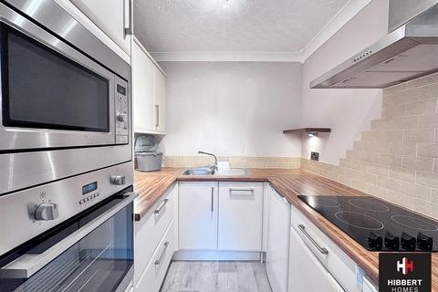 2 bedroom retirement property for sale, Queens Road, Altrincham WA15