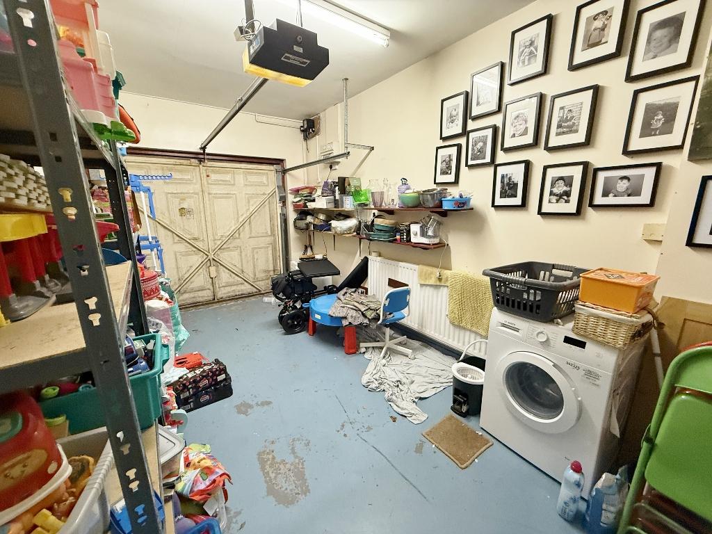 Extra image 8