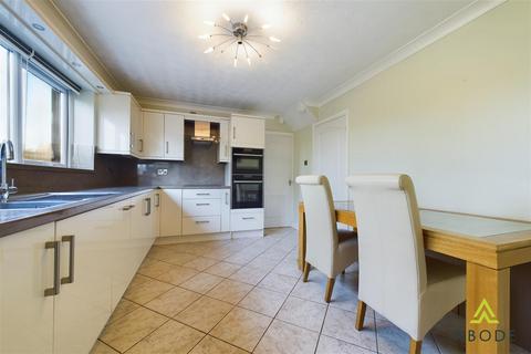 4 bedroom detached house for sale, Byron Close, Cheadle ST10