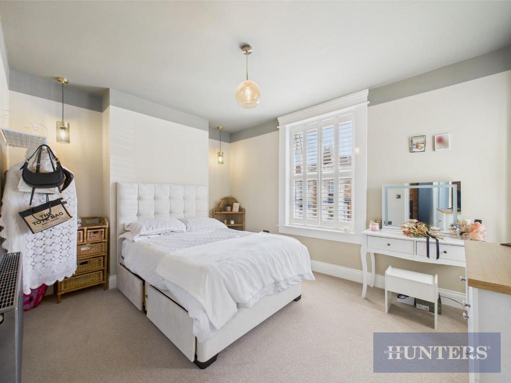 CAM05316 G0-PR0080-STILL015.jpg