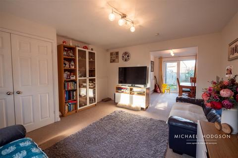 3 bedroom semi-detached house for sale, Symington Gardens, Silksworth, Sunderland