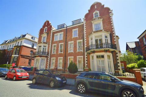 1 bedroom apartment to rent, 34-35 Prince Of Wales Terrace, Scarborough YO11