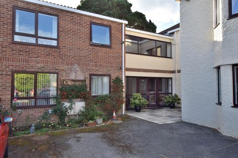 1 bedroom flat for sale, 50 Whitefield Road, New Milton, Hampshire. BH25 6DG