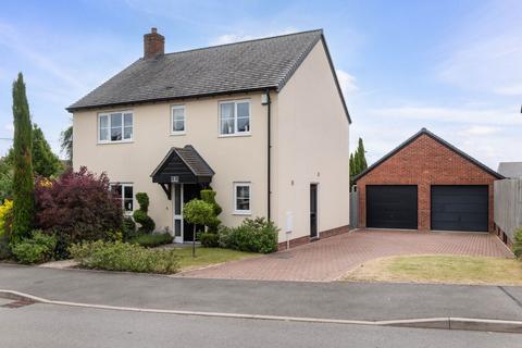 4 bedroom detached house for sale, 1 Blueshot Drive, Clifton-on-Teme, Worcestershire. WR6 6DF