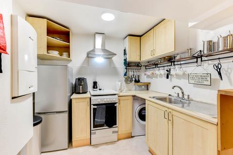 1 bedroom flat to rent, Buckingham Place, Brighton
