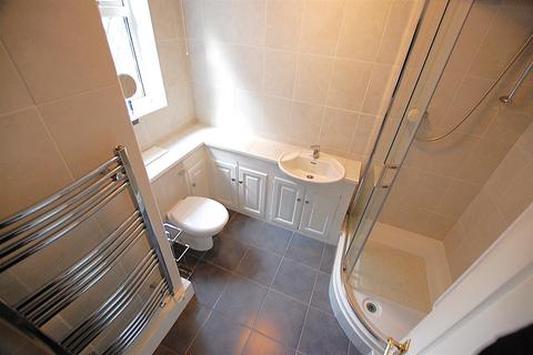 2 bedroom maisonette for sale, Poplars Close, Ellenbrook, Hatfield