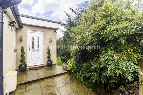 3 bedroom bungalow for sale, Stanhope Avenue, Morecambe LA3