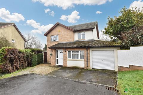 4 Two Acre Court, Exeter, EX2 8YE