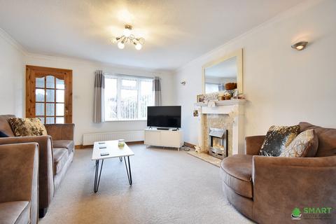 4 Two Acre Court, Exeter, EX2 8YE