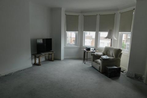 2 bedroom flat to rent, Albany Road, East Sussex