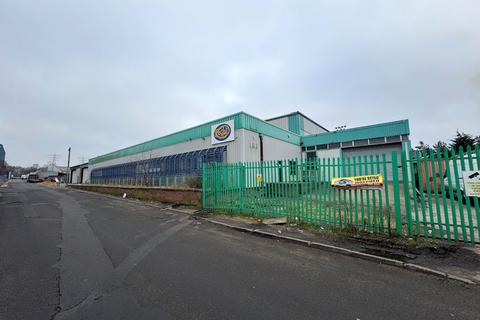 Industrial unit to rent, Masterfit House, Colliery Road, West Bromwich, B71 4JT