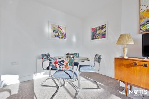 2 bedroom apartment for sale, Sandgate Hill, Folkestone, CT20