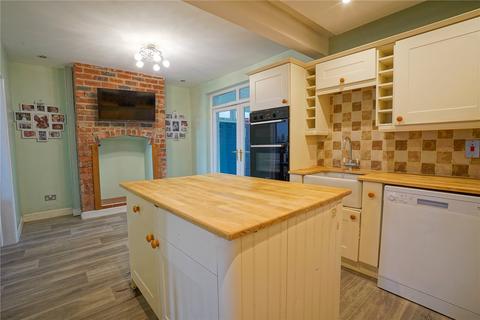 4 bedroom semi-detached house for sale, Reresby Crescent, Whiston, Rotherham, South Yorkshire, S60