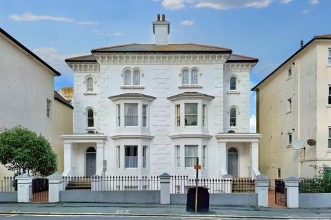 1 bedroom flat for sale, Seaside Road, Eastbourne