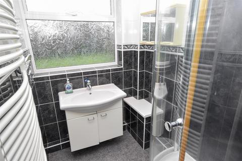 26 Ashworth Close, Newark, NG24 2LJ