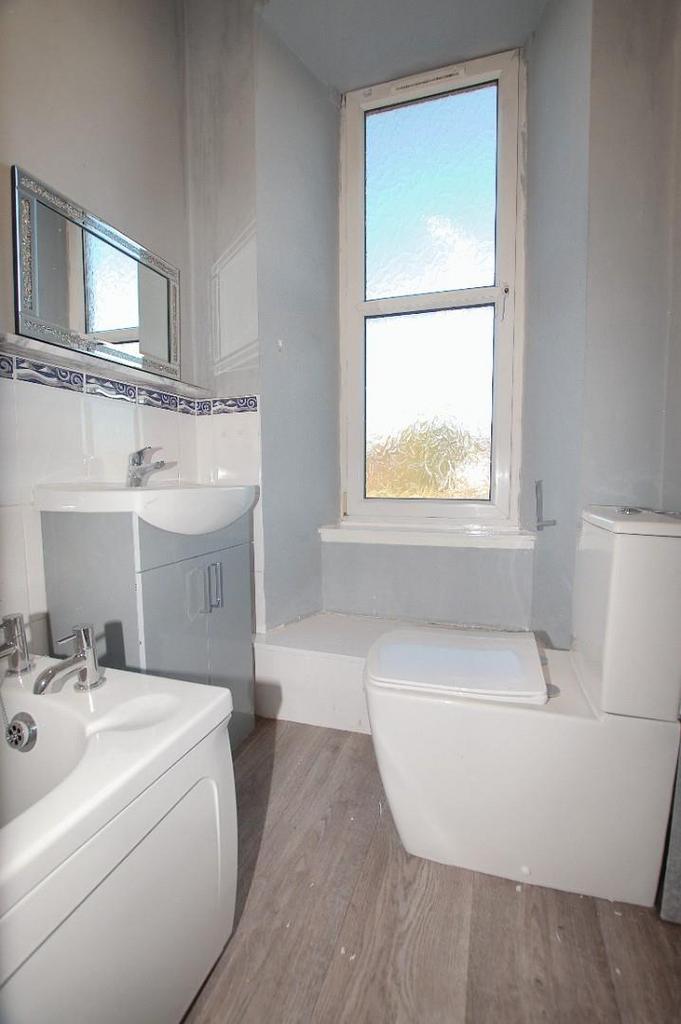 Bathroom.jpeg