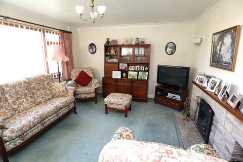 3 bedroom bungalow for sale, Fontmell Road, Broadstone, Dorset, BH18