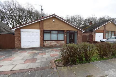 2 bedroom detached bungalow for sale, Clevedon Drive, Highfield, Wigan, WN3 6AE