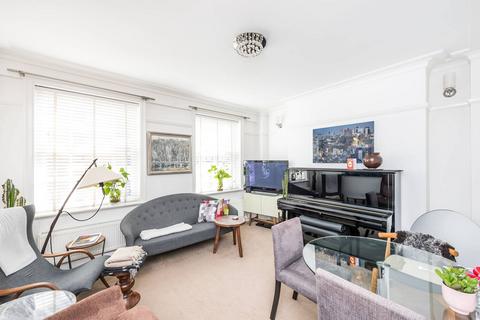 2 bedroom flat to rent, Brompton Road, Knightsbridge, London, SW3