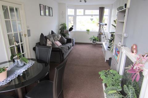 3 bedroom semi-detached house to rent, Great Barr, Birmingham B42