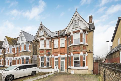 4 bedroom terraced house for sale, Bensham Manor Road, Thornton Heath CR7