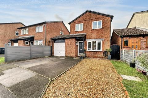 4 bedroom detached house for sale, Littledown