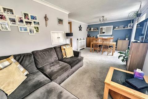 21 Sovereign Close, Bournemouth, BH7 7RP
