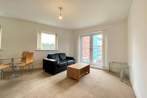 2 bedroom apartment for sale, Delta Point, Greengat West, Salford